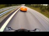 Volvo (677hp) vs Honda CBR 1000 (190hp)