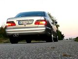 Mercedes E55 AMG 5.5L V8 Exhaust sound