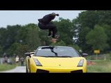 Guy jumps over speeding Lamborghini (130km/h)