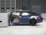 2014 Toyota Corolla - Crash Test